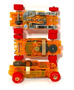 3pc Auto World HO Slot Car ULTRA-G Thunderjet T-JET CHASSIS BRAND NEW Red/ORANGE - Picture 1 of 1