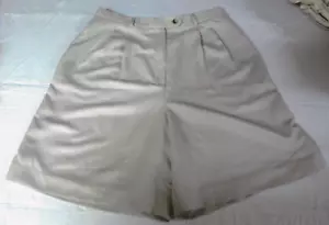 Talbot's Bermuda Shorts Beige Cream Women's Size 12 w/ Front & Back Pockets - Picture 1 of 4