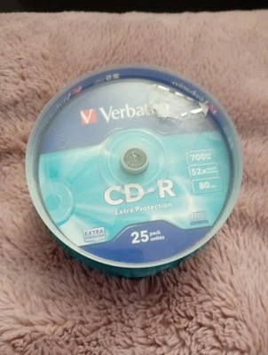 25  Verbatim Extra Protection CD-R 52x 700MB 80m Blank CD Discs Sealed Pack.  - Image 1 of 3