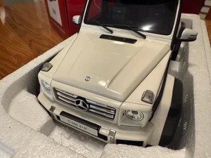 Mercedes G500 V8 4X4 2015 White GT Spirit GT142 1/18 999 Pieces Benz Resin - Picture 1 of 3