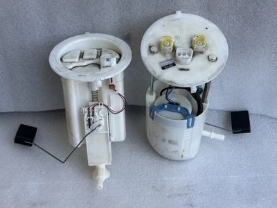 2014 LEXUS GS350 GAS FUEL PUMP AND SENDING UNIT 77020-30401 - Image 1 of 3