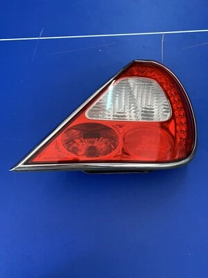 2003 2004 2005 2006 2007 Jaguar XJ Vanden Plas Passenger Right Tail Light OEM - Image 1 of 4