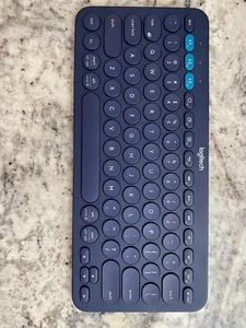 Wireless Logitech Keyboard - Picture 1 of 2