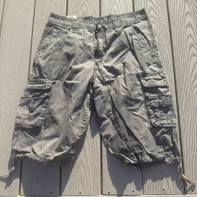 Free Planet Mens Gray Cargo Shorts Cotton Sz 32 - Image 1 of 4