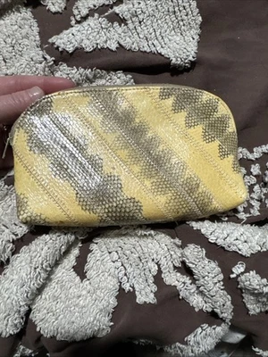 Bolsa de maquillaje cosmético de piel de serpiente DK Foto 1 de 4