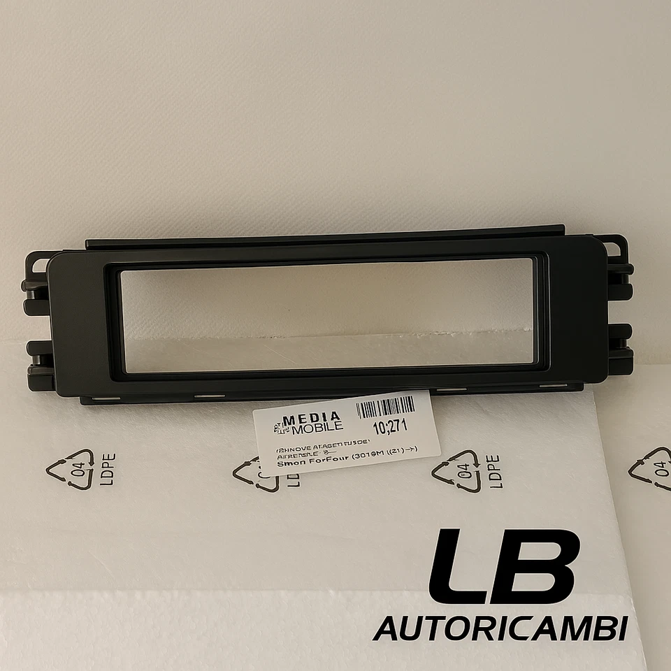 Mascherina Autoradio Nera – Smart ForFour (2014 ) 1 din - Immagine 1 di 1