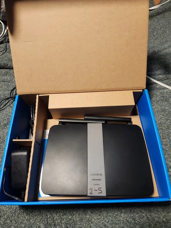 Linksys EA6350 AC1200 Complete in Box - OpenWRT Compatible - Image 1 of 1