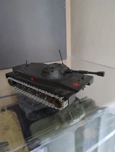 MODELLINO DEL CARRO ARMATO ANFIBIO SOVIETICO PT 76 SOLIDO SCALA 1:50 IN METALLO - Foto 1 di 6