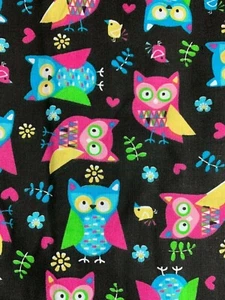 SCRUB TOP SIZES XS S M L XL WISE GUY OWLS NWT NURSE MEDICAL WORK UNIFORM CNA Owl - Picture 1 of 17