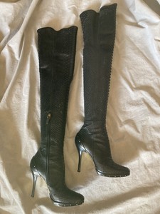 thigh high boots gucci