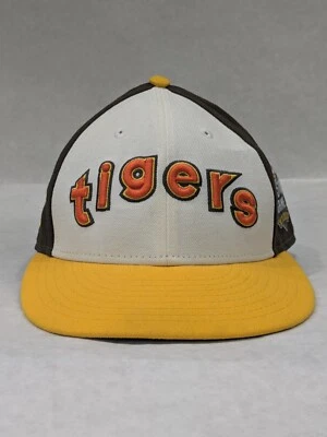 New Era Authentic Collection Detroit Tigers 59fifty Throwback Hat. Size 6 7/8 - Image 1 of 4