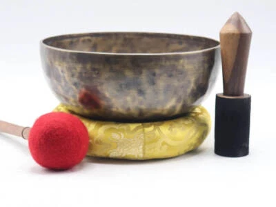 Bol chantant antique tigre de 12 pouces fait à la main au Népal, bols... - Photo 1/4