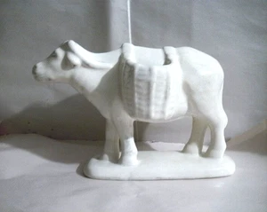 BEAST OF BURDEN COW BULL OXEN PLANTER DUAL SADDLE BAGS WHITE THICK GLAZE 7" HIGH - Picture 1 of 14