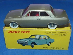 Dinky Toys France Ford Taunus 17 M réf : 559 - Foto 1 di 20