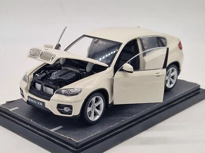 BMW X6 Xdrive 5.0i - Welly - Scala 1/24 - Immagine 1 di 4