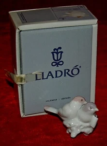 Porcellana LLADRO IL NOSTRO PRIMO NATALE #5840 in scatola originale Lladro! Made in Spain - Foto 1 di 9