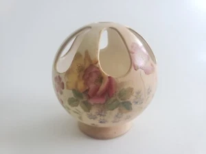 Rare Antique Royal Worcester Tulipiere Vase 3 1/2 " - Picture 1 of 6
