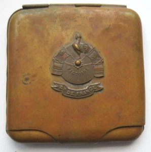 Vintage VICTOIRE Sir DE FRANCE French Cigarette Case - Picture 1 of 7