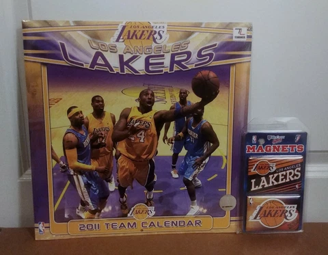 Vintage Los Angeles Lakers Team Calendar & Magnet Kobe Bryant Cover
