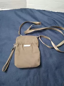 Baggallini BRYANT Grey Pouch Small Crossbody Bag RFID Lightweight Travel - Picture 1 of 12