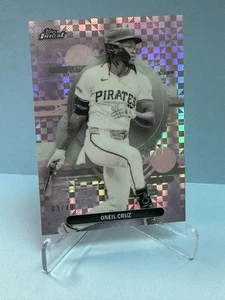 2025 Finest #143 Oneil Cruz Pearl Checkerboard #/40 - Bild 1 von 2