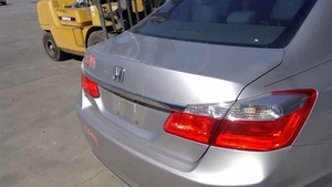 Trunk/Hatch/Tailgate Sedan Rear View Camera EX Fits 13-15 ACCORD 2444396 - Bild 1 von 12