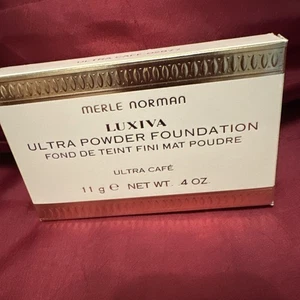 Merl Norman Ultra Powder Foundation - Picture 1 of 4