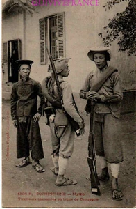 CP3018 - CARTE POSTALE COCHINCHINE MYTHO TIRAILLEURS ANNAMITES - Picture 1 of 2