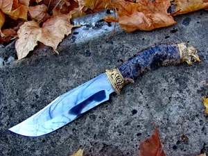 FANTASTICO COLTELLO FATTO A MANO IN ACCIAIO PERSONALIZZATO COPPA ACERO *CACCIA LUPO* + GUAINA IN PELLE - Foto 1 di 4