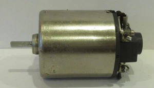 Motor eléctrico vintage Kyosho RC 12v - Imagen 1 de 4