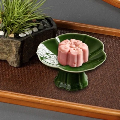 Ceramic Footed Fruit Bowl Lotus Shaped for Coffee Table Housewarming Wedding - Image 1 of 2