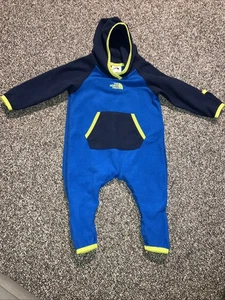 3/6 Monate North Face Fleece Wimpel/Strampler - Bild 1 von 4