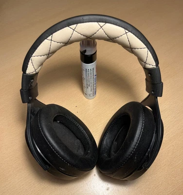 Corsair HS70 Gaming Headset ONLY Wireless NO DONGLE! - Bild 1 von 4