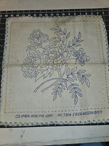 1971 Needle Point No.7204 Floral Pattern No String Included  - Picture 1 of 15