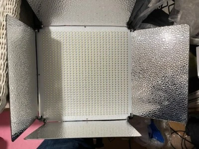 USED LED 1000 Studio Camera LED Video Light ONLY- NO POWER CABLE (ABL)  - Image 1 of 4