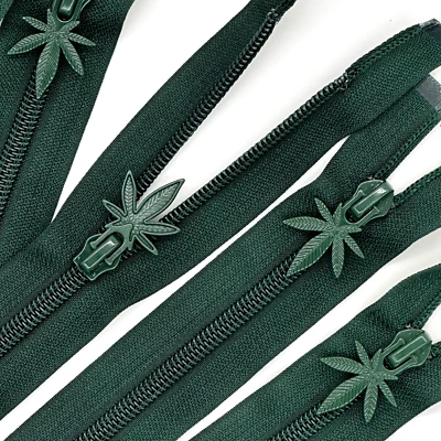 19.5" Jacket Zipper Dark Forest Green #5 Nylon Coil 1-Way Separating Zipper - Image 1 of 4