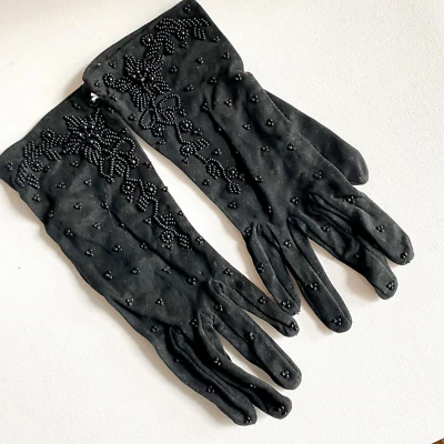 Guantes de muñeca vintage Deadstock negros elásticos con cuentas negras fina calidad 7 Foto 1 de 4