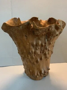 Handgeschnitzte große Holzvase Vogelaugenahorn Wurzelholz signiert Con - Bild 1 von 11