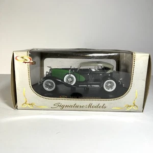 Signature Models 1934 Duesenberg 1/32 Scale Green /Black Item #32110 New In Box - Picture 1 of 7