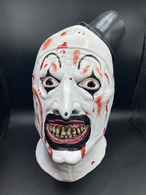 Terrifier Art The Clown Máscara Sangrienta Truco o Trato Estudios Asesino Foto 1 de 4