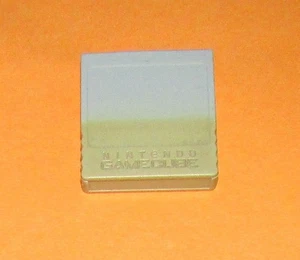 Tarjeta de memoria oficial OEM Nintendo Gamecube 59 bloques (DOL-008) probada - Imagen 1 de 2
