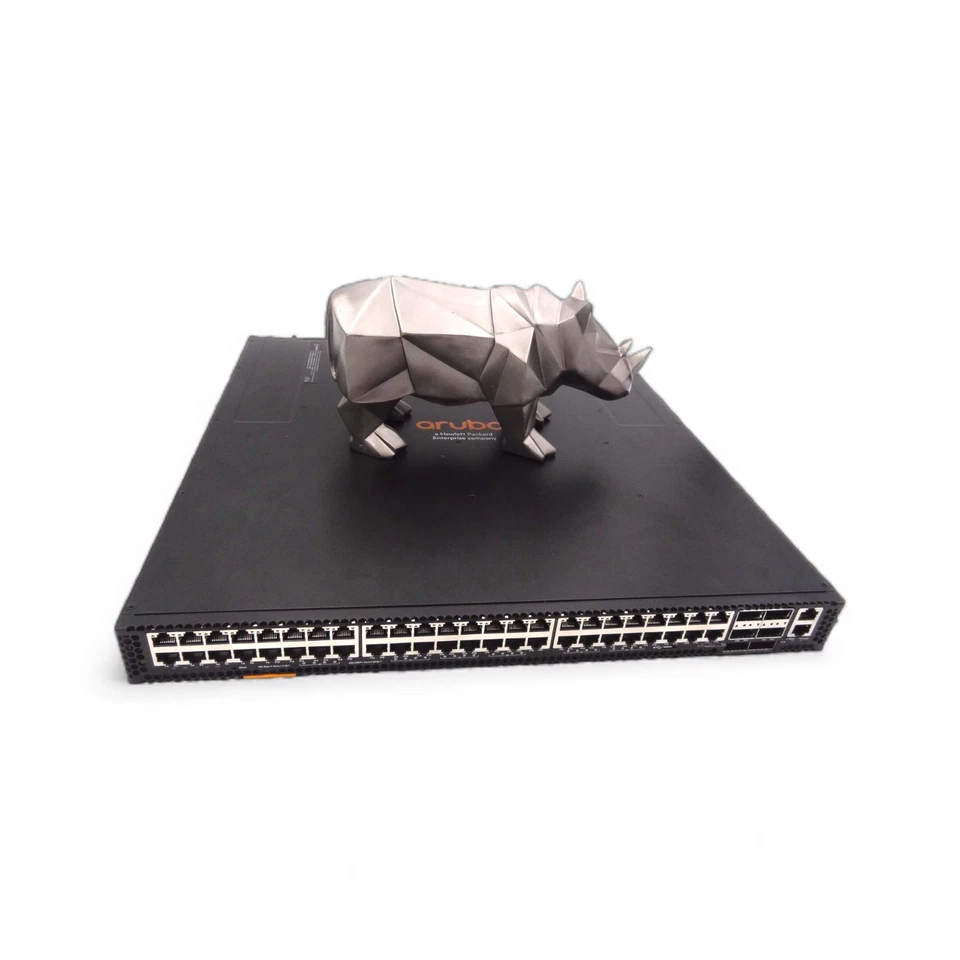 JL581A HP Aruba 8320 48p 1G/10GBASE-T and 6p 40G QSFP+ with X472 5x Fans 2x Powe - Image 1 of 1