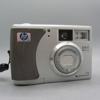 HP Digital Camera Photosmart 735 3.2MP Silver Tested - Image 1 of 4