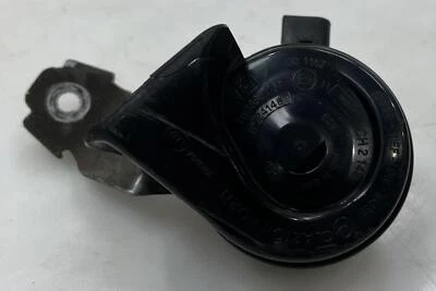 Оригинальный гудок Low Note для Volkswagen Rabbit Golf Jetta Passat GTI 5C0951221B - Изображение 1 из 4