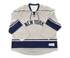 Maillot de hockey des Yankees de New York SGA 5/17/2024 cadeau  ️