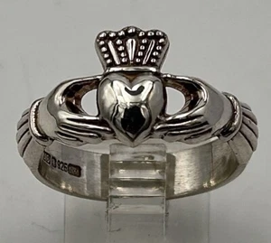 Vtg 925 Sterling Silver Celtic Irish Claddagh Ring Signed JC Wedding Band - Picture 1 of 12