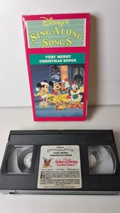 Disney's Very Merry Christmas Songs Sing Along Songs 1988 VHS Video Tape Disney  - Bild 1 von 5