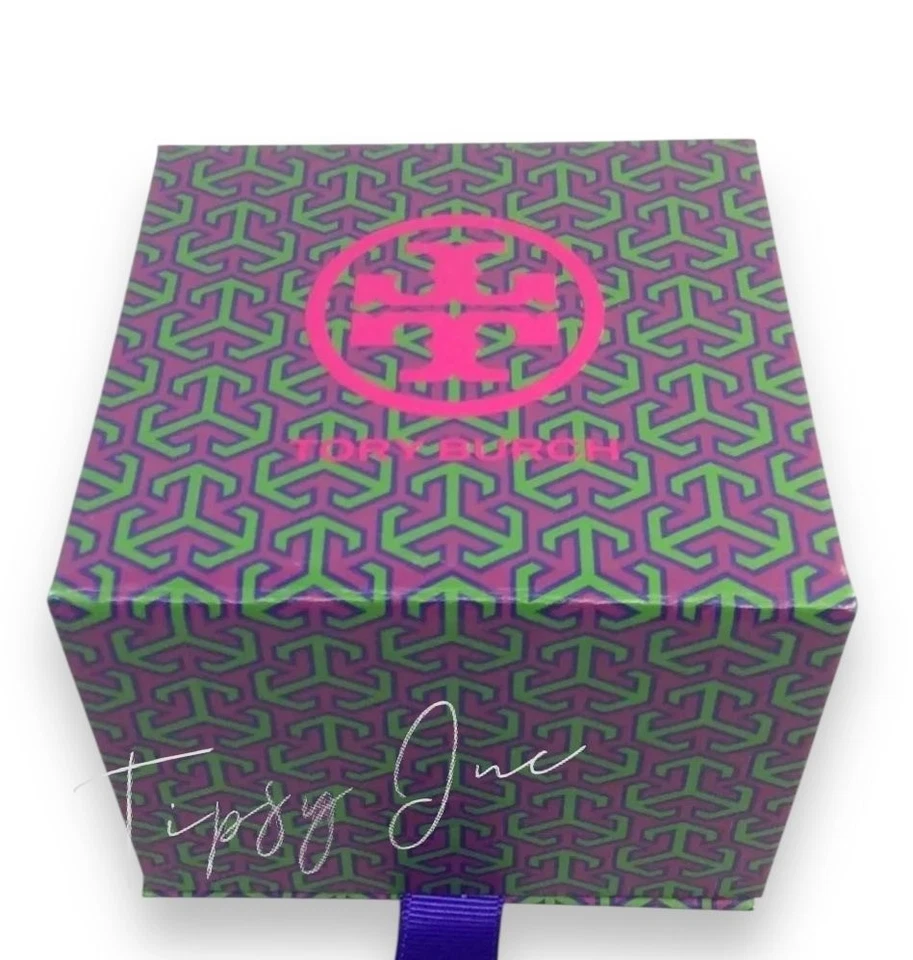 Caja de regalo de diseñador Tory Burch con cierre magnético Foto 1 de 4