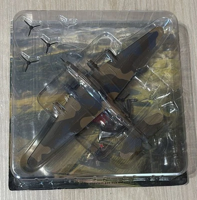 PETLYAKOV PE-8 USSR  SCALA 1:72 ALTAYA AEREO MODELLO BOMBARDIERE NEW IN BOX - Immagine 1 di 4