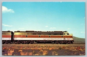 Postcard: Lackawanna 817 Train, Chrome, Unposted - Picture 1 of 2